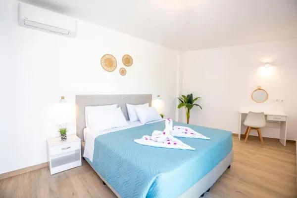 Gemini Villas gallery photo 32
