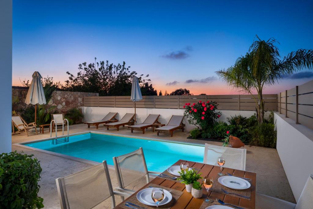 Gemini Villas gallery photo 6