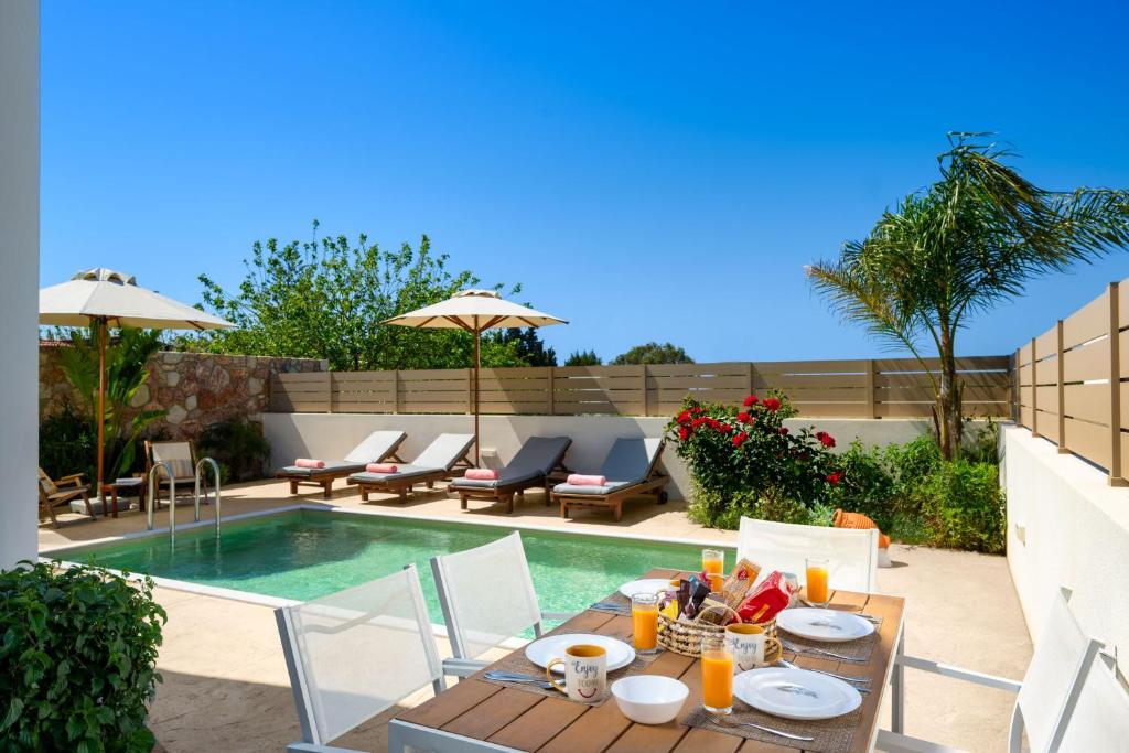 Gemini Villas gallery photo 9